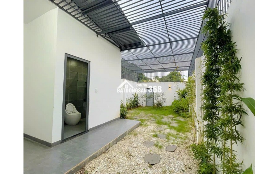 BÁN NGỘP NHÀ 1 TRỆT 2 LẦU 150M2 2TY5 TRUNG TÂM THỦ DẦU MỘT, SỔ HỒNG RIÊNG,ĐƯỜNG XE HƠI